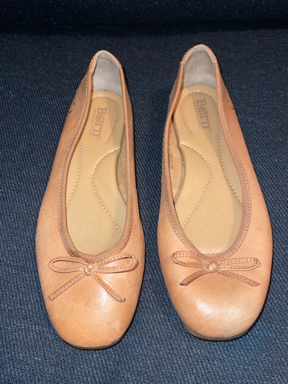 Born Women's Light Brown Leather Ballet Flats with Bow